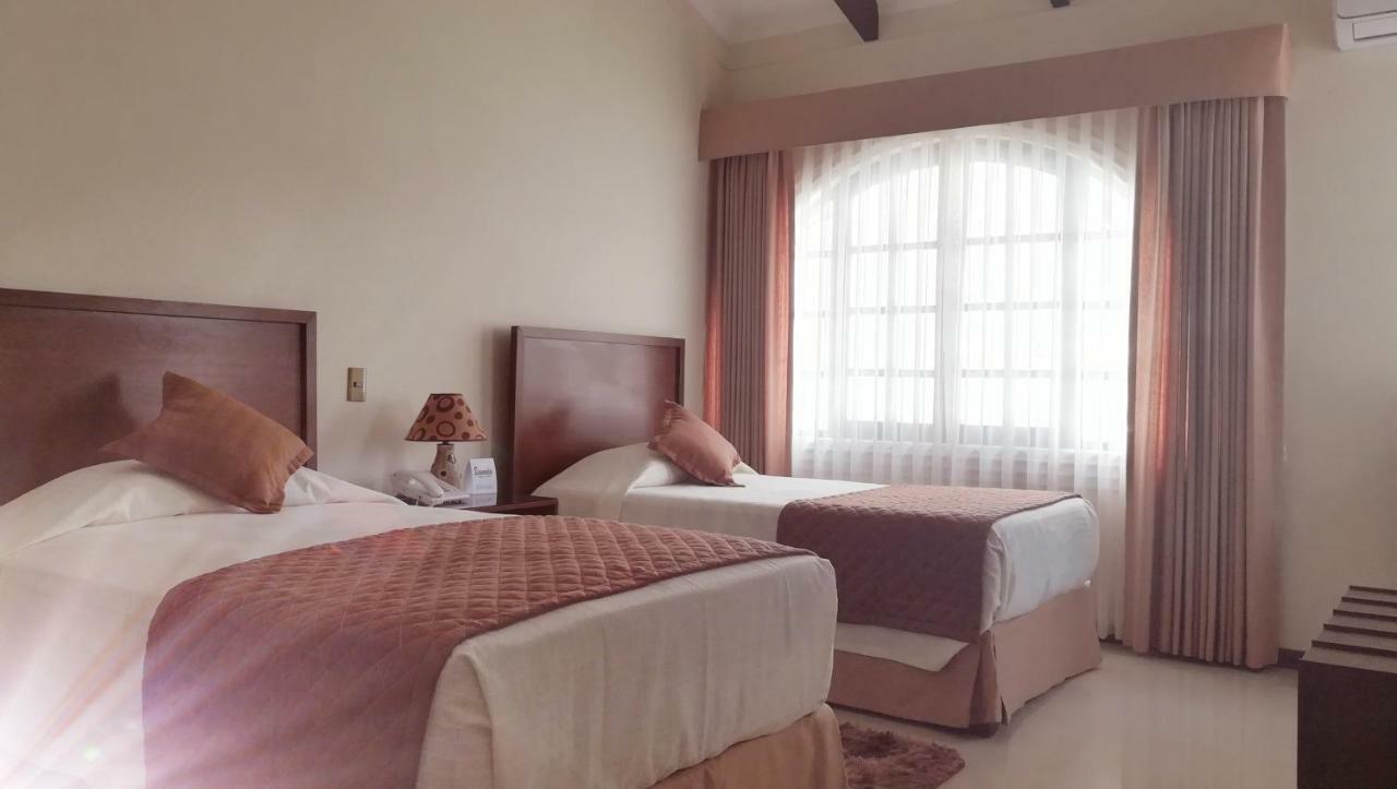Hotel Boutique Casamagna Cochabamba Extérieur photo
